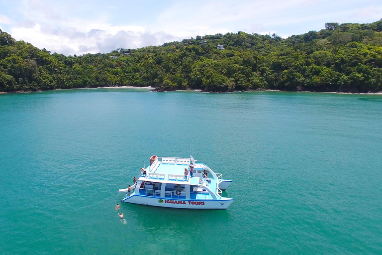 Excursion en catamaran à la recherche d&#039;iguanes et plongée en apnée