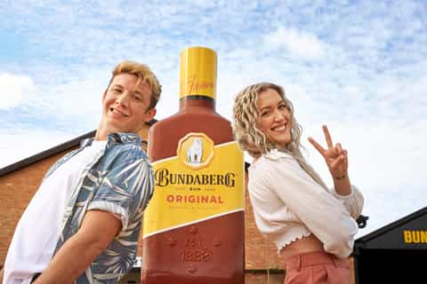 バンダバーグ、バンダバーグ・ラム蒸留所へようこそ - チケットと