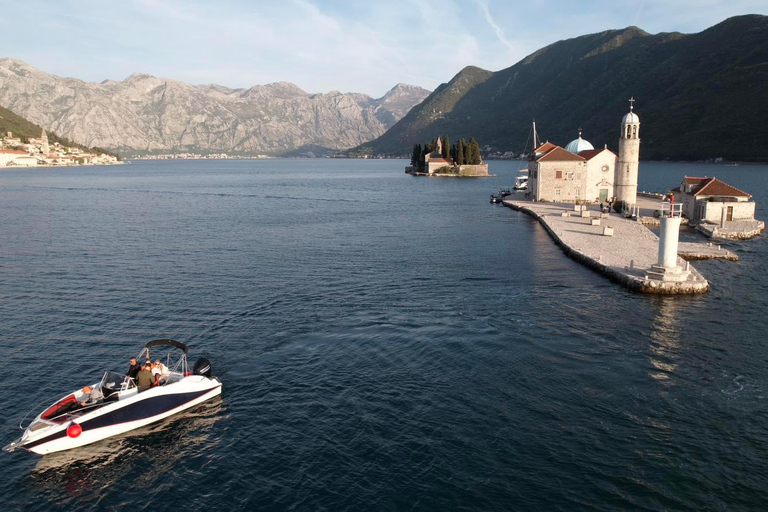 Kotor : Baie de Boka, Notre-Dame du Rocher et Grotte Bleue