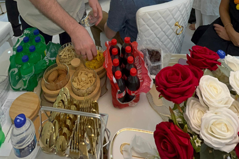 Mumbai: lezione di cucina indiana a casa di una famiglia del postoMumbai: lezione di cucina indiana a casa di una famiglia