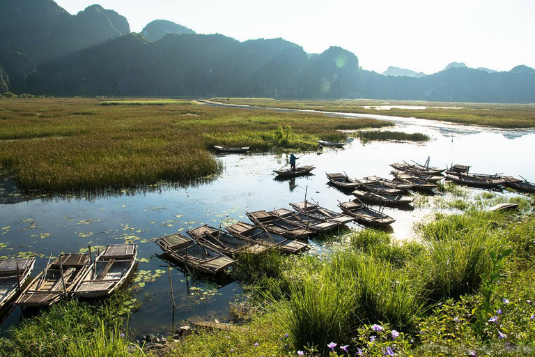 Cuc Phuong nationalpark Van Long-reservatet Privat dagsutflykt