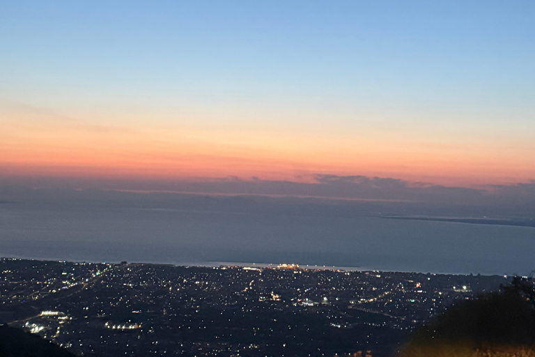 Patras : lever du soleil au mont Panachaiko en Jeep et petit-déjeuner grecPatras : lever du soleil au mont Panachaiko en 4x4 et petit-déjeuner grec