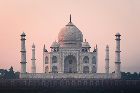 Agra: Taj Mahal-wandeltour met voorrangsticketWandeltour met gids (ticket niet inbegrepen)