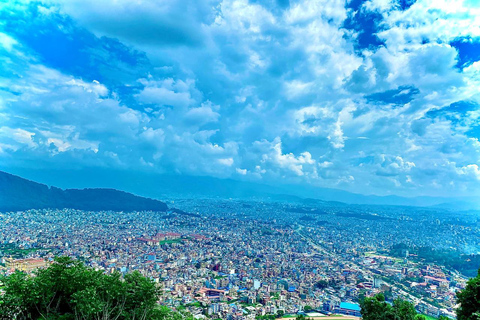 Wandeling van Kathmandu naar Nagarkot: Dorpspaden en uitzichten over de Himalaya