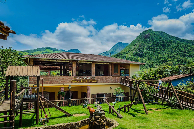 Paraty: destylarnia Engenho D'Ouro z degustacją i wodospadami