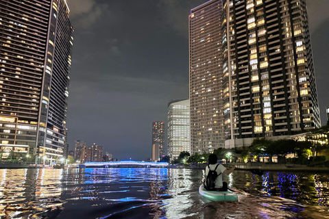 Tokyo: Nighttime SUP Cruise with Guide and Photos