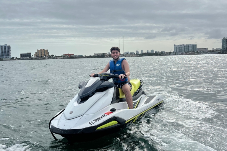 Miami Beach: Jetski Rental Experience with Boat and Drinks 1-Hour Jetski Rental