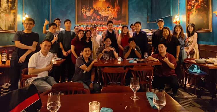 Party Singapore Bespoke Pub Crawl photo 9