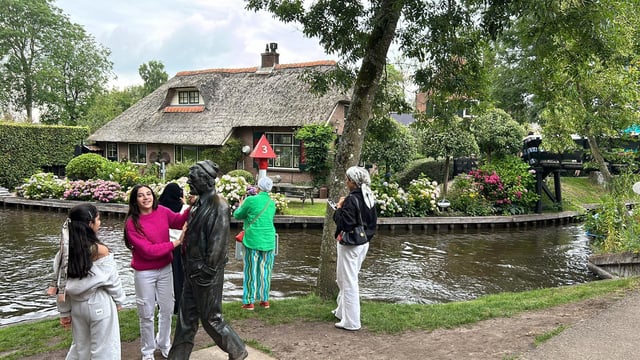 From Amsterdam to Giethoorn Day Trip