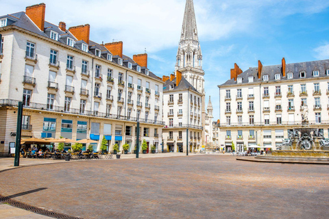 Best of Nantes: Private Walking Tour with a Local Private City Walking Tour - 3Hr
