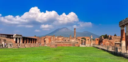 Pompeji: Ganztagestour Herculaneum und Vesuv