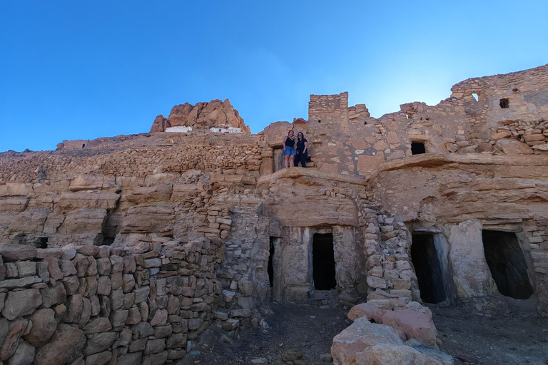 Djerba:Day in the Berber villages of Tataouine and Chenini