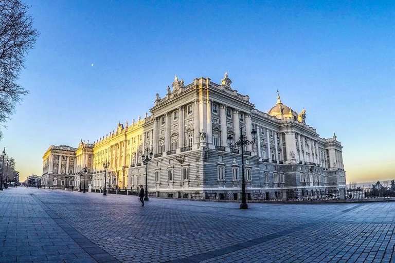 Madrid: VIP Private visit to Royal Palace and Prado Museum Madrid: Royal Palace and Prado Museum with an official guide