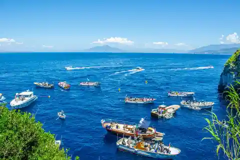 Blaue Grotte und Capri: Besuch und private Bootstour
