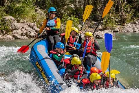 Castellane: Verdon Gorge Rafting Tour with Lunch Grand Canyon du Verdon : une journée complète de rafting