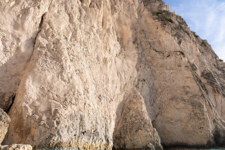 Prywatna łódź na Zakintos: jaskinie Keri, Mizithres, Agalas (maks. 5 osób)