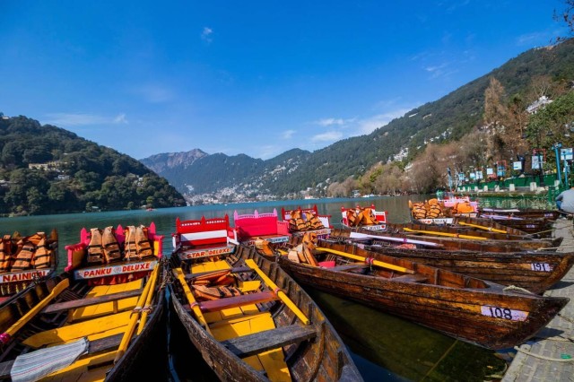 Visit Discover Nainital (8-Hours Guided Tour with Local in AC Car) in Kausani