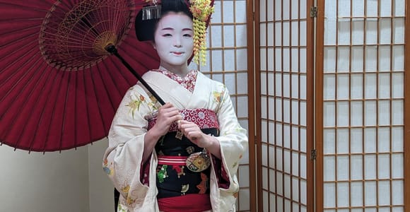 Kyoto: Tea Ceremony with Maiko Premium