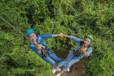 Zipline d'Angkor et découverte du point culminant d'Angkor Wat avec coucher de soleil