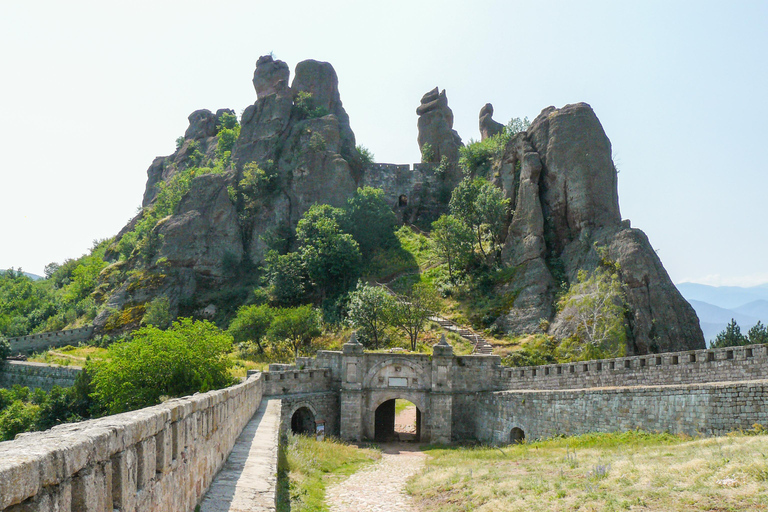 Visite d&#039;une jounée de la forteresse de Belogradchik et de la grotte de Venetsa