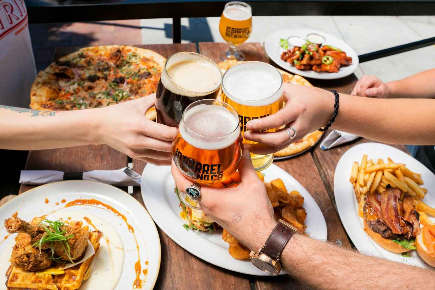 Prague: Guided Pub Crawl with Beer and Food Tastings