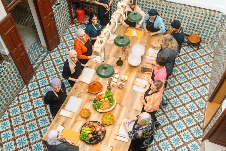 Matlagningskurs i marockansk mat med en lokal kock i Marrakech