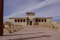 Marrakech, Overnight Sahara Tour to Zagora & Ait Ben Haddou - Housity