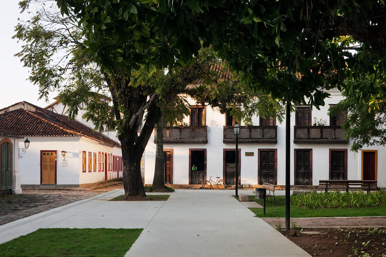 STADTFÜHRUNG IN PARATY: Architektur &amp; Strände in Private Tour