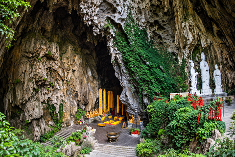 Guizhou: Dragon Palace Tickets & Underground Boat Ride Dragon Palace Cave , Boat Experience & Elevator