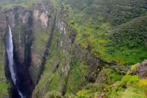 From Addis Ababa: 9-Day Lalibela, Bahir Dar, and Gondar Tour