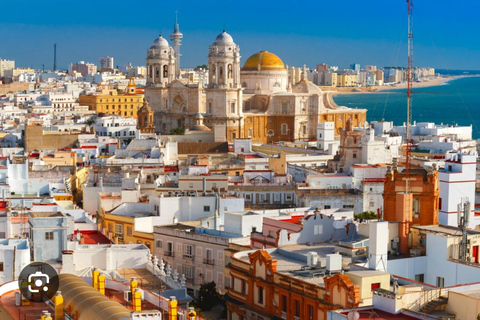 Excursión de un día con todo incluido de Cádiz a Tánger, Marruecos