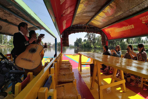 Xochimilco: Fiesta in Trajinera and Coyoacan TourPrivate