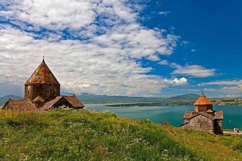 2 Countries in 1 Day:From Tbilisi to Armenia-Sevan & Yerevan