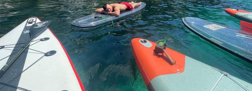 Nice : Visite de Villefranche-sur-Mer en E-Bike et Paddleboard