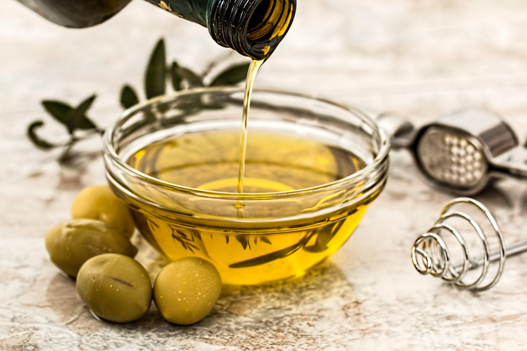 Djerba: tasting of one of the best olive oils and typical lunch