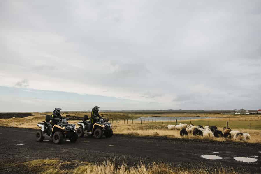 1-stündige Quad-Tour – Vulkanpfade von Grindavík. Foto: GetYourGuide 1-stündige Quad-Tour – Vulkanpfade von Grindavík. Foto: GetYourGuide