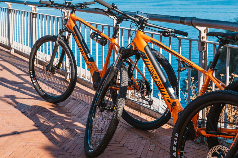 Costa Amalfitana: Passeio de bicicleta elétrica de Sorrento a PositanoCosta de Positano