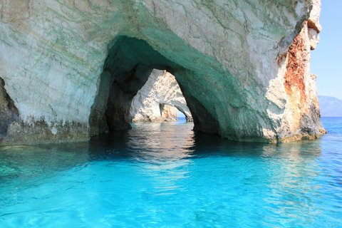 Zakynthos : Cruise Around the Island Boat tour Max 5 Pax
