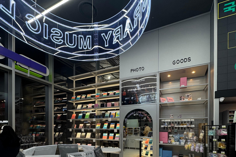 Séoul : Hongdae, KPOP, Webtoon&amp;Game, visite à pied des cafés à thème