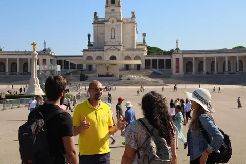 From Lisbon: Half-Day Fátima Tour