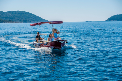 Dubrovnik: Retro Boat Rental with Snorkeling Gear 8 hour rent with pick up and drop off included