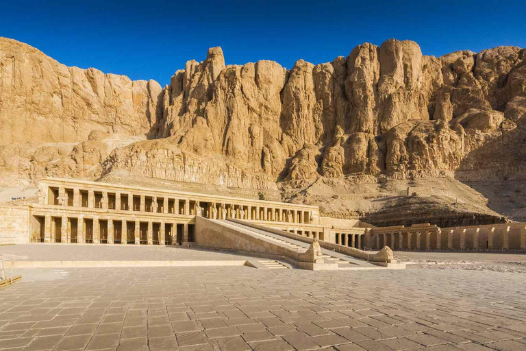 Luxor: volledige dagtocht naar de Westelijke Jordaanoever, lunch en geluid en licht