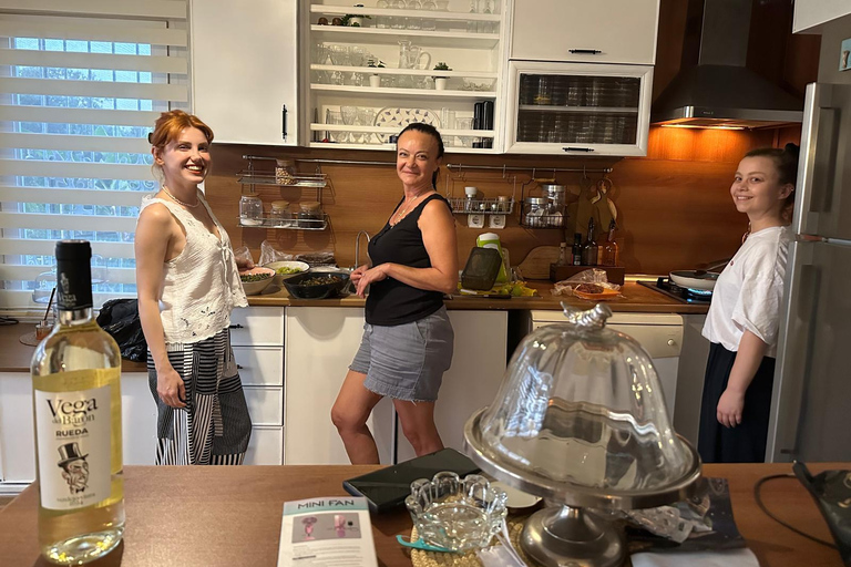 Kuşadası: Aegean Cooking Class with Locals