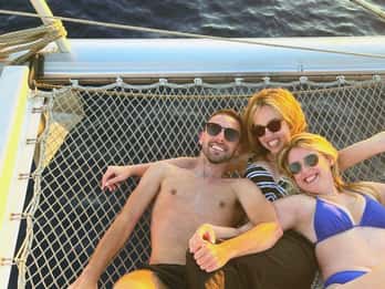 Athens: Sunset Cruise to Poseidon Temple, Prosecco & Cheese