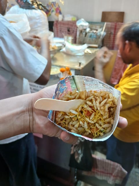 Kolkata Midtown Madness- A Street Food & Nightlife Tour - Housity