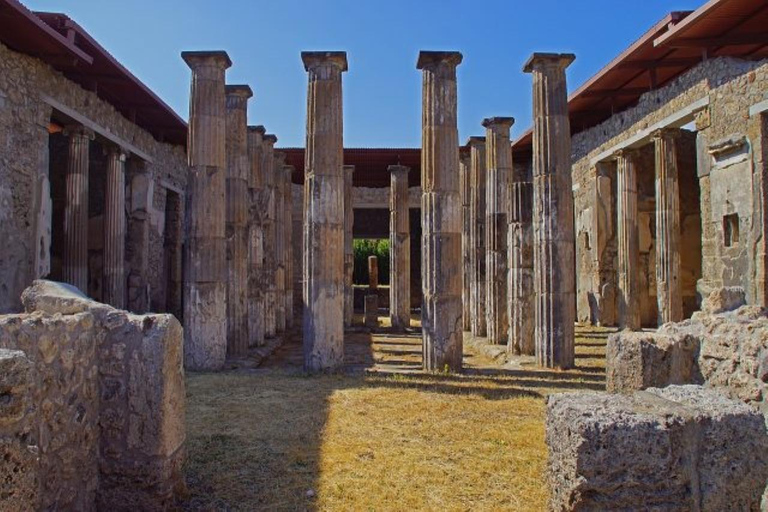 Odkrywanie Pompejów Odkrywanie starożytnych ruinEsplorando Pompei Alla Scoperta delle Antiche Rovine