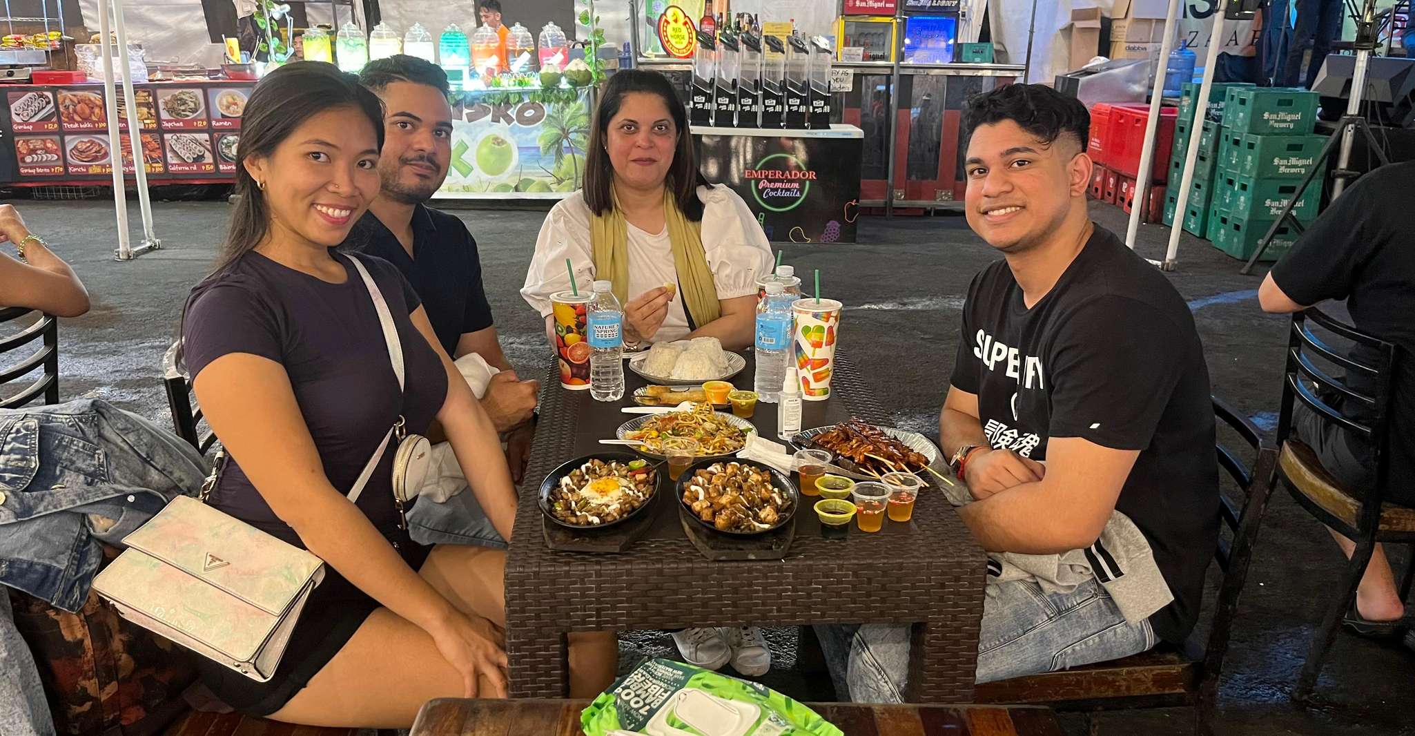 Makati Street food Ervaring met lokale gids - Hizvo