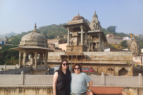 Delhi: Private 3-tägige Tour zum Goldenen Dreieck mit weiblicher ReiseleiterinTour mit 4-Sterne-Unterkunft