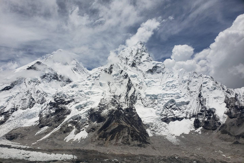 Trek guidé du camp de base de l&#039;Everest avec Kalapatthar 12 joursTrek du camp de base de l&#039;Everest avec Kalapatthar 11 nuits/ 12 jours