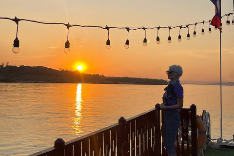 Vientiane: Mekong River Sunset Cruise with Snacks & Drinks
